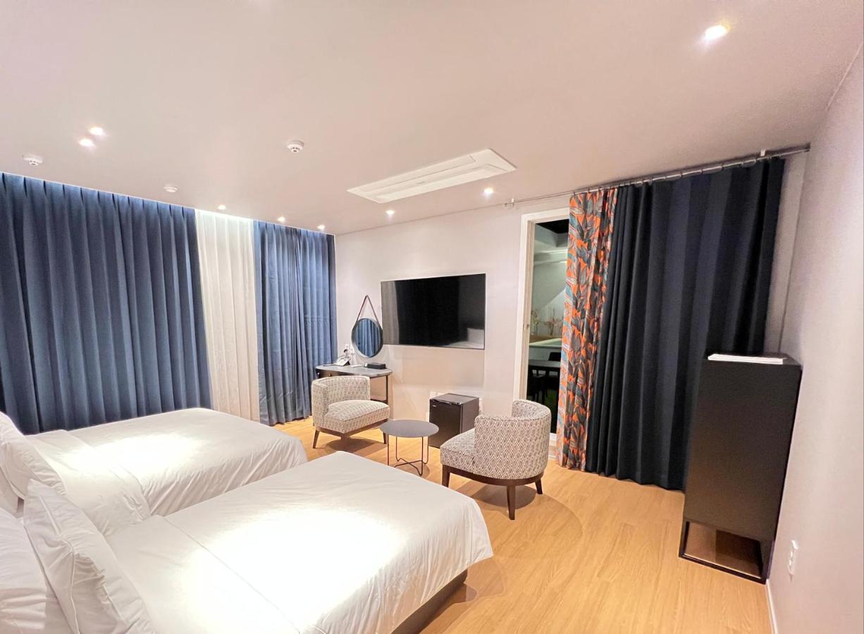Jinhae Intercity Hotel Changwon Dış mekan fotoğraf